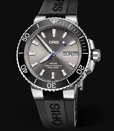 Review Oris Aquis 45.5mm Hammerhead Limited Edition 01 752 7733 4183-Set RS Replica Watch - Click Image to Close